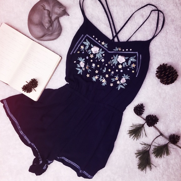 6ixty8ight Other - 🌸 Navy Blue Flower Embroidered Romper 🌸